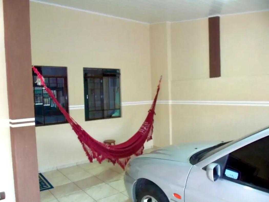 Casa à venda em Xaxim, Curitiba — Hub Urbana