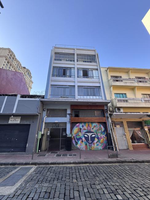 Escritório em CURITIBA - PR, no bairro Centro - Referência 0003-CAV