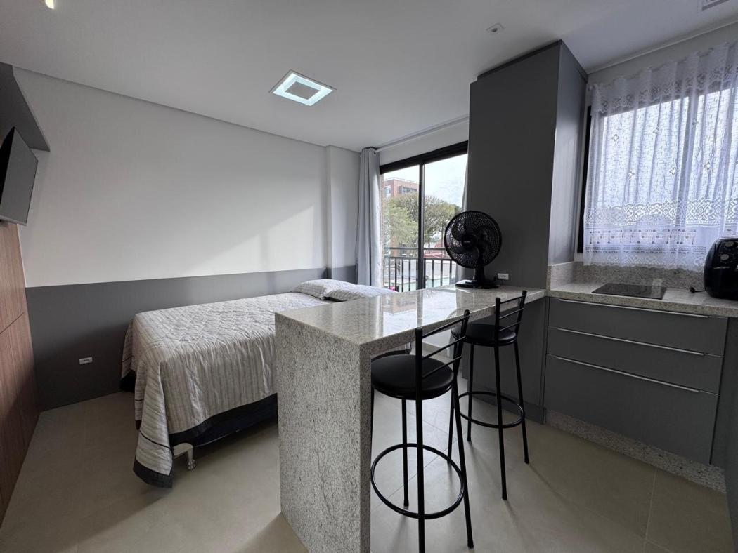 Apartamento em CURITIBA - PR, no bairro Prado Velho - Referência 0005-CAV