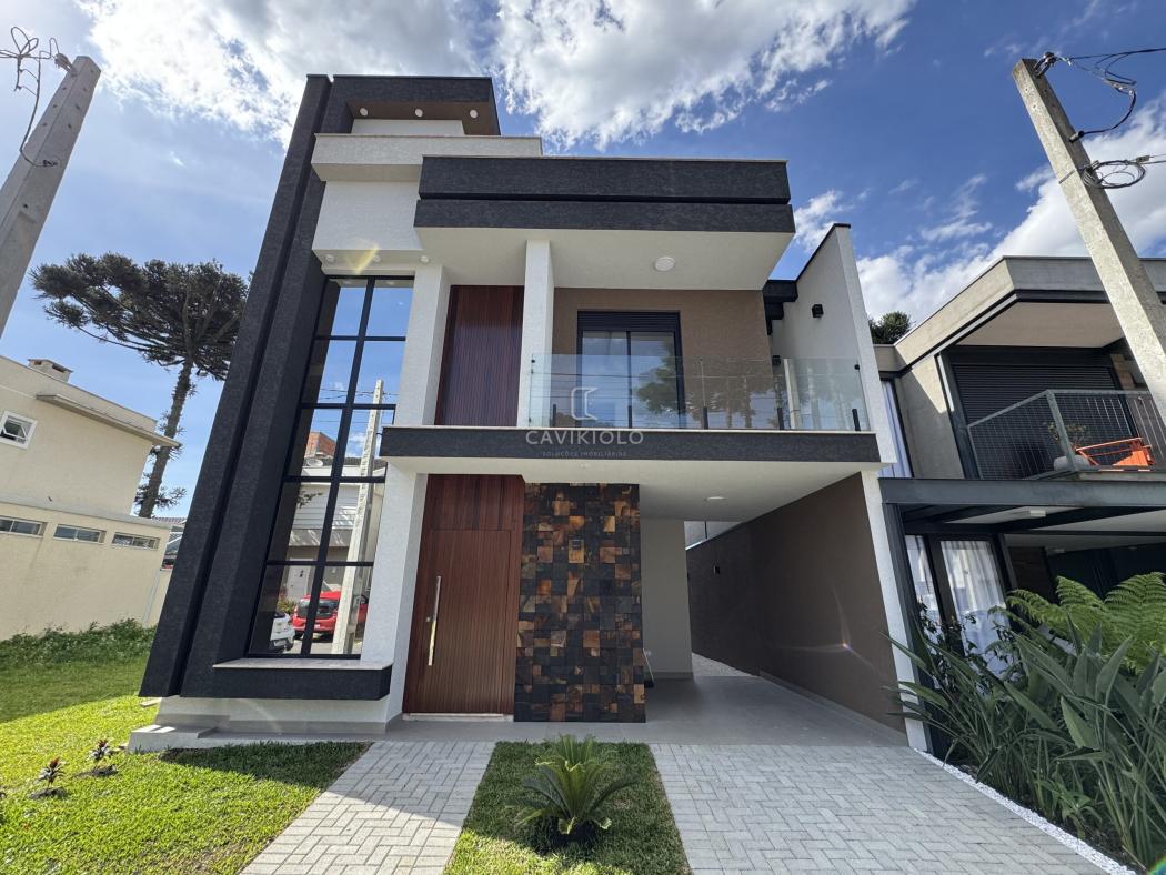 Sobrado em CURITIBA - PR, no bairro Umbará - Referência 0010-CAV