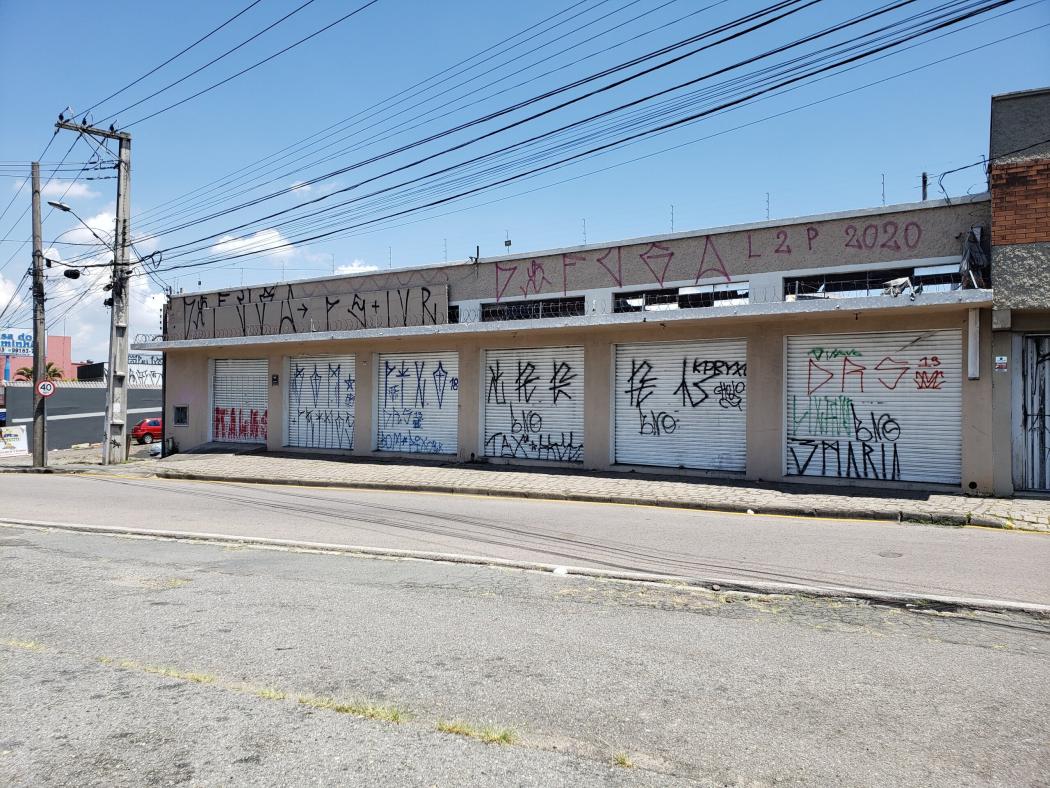 Terreno em CURITIBA - PR, no bairro Pinheirinho - Referência 0018-CAV
