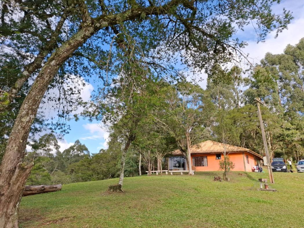Casa à venda em Colônia Murici, São José dos Pinhais — Hub Urbana