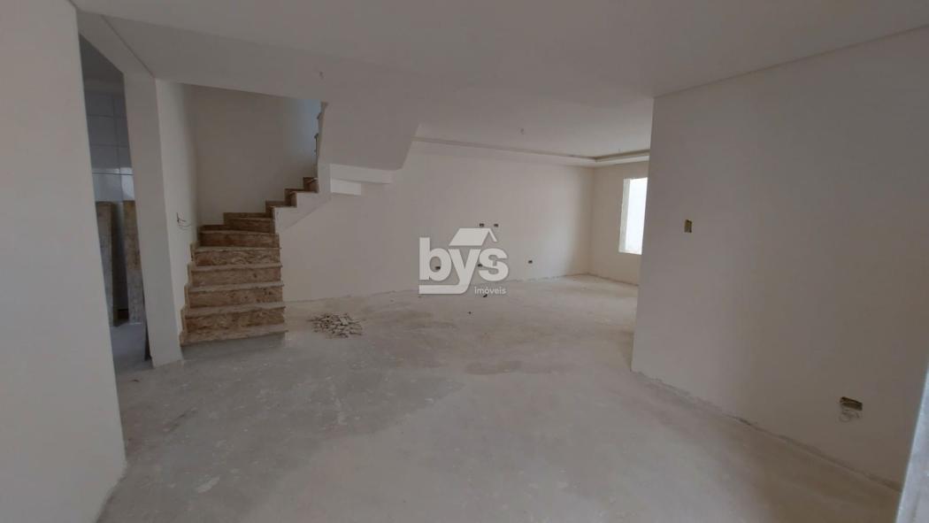  - SOBRADO com 3 dormitórios à venda com 168m² por R$ 815.000,00 no bairro Boqueirão - CURITIBA / PR
