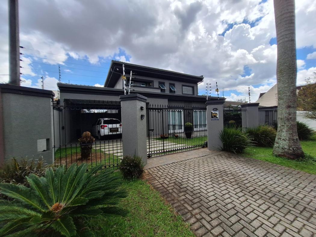 Casa em CURITIBA - PR, no bairro Jardim das Américas - Referência 069-C-BYS