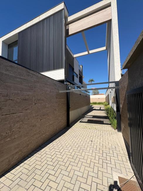 Casa à venda em Jardim Das Américas, Curitiba — Hub Urbana