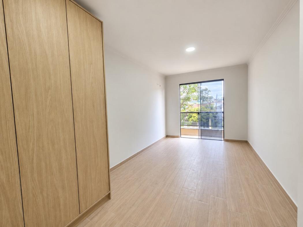 Casa para alugar em Uberaba, Curitiba — Hub Urbana