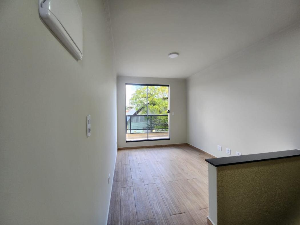 Casa para alugar em Uberaba, Curitiba — Hub Urbana