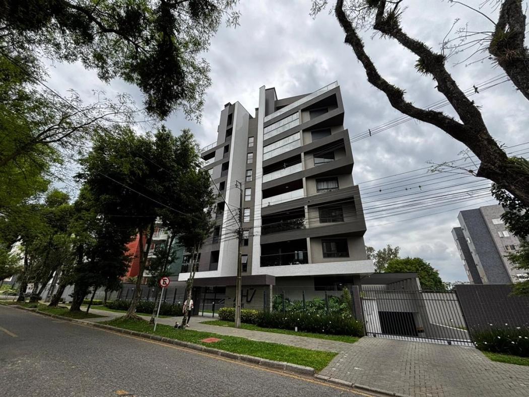 Apartamento à venda em Ahú, Curitiba — Fava Imóveis