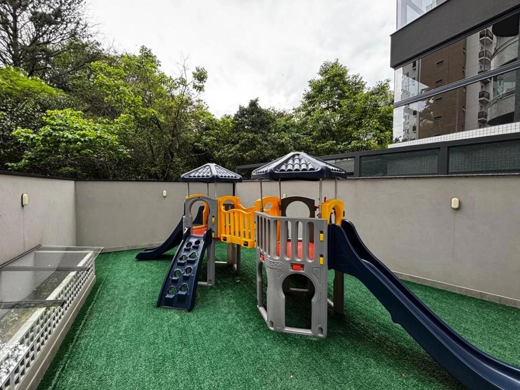 Apartamento à venda em Ahú, Curitiba — Fava Imóveis