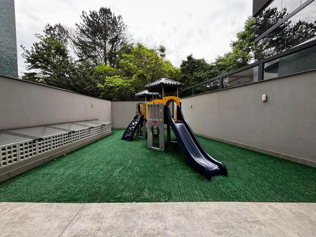 Apartamento à venda em Ahú, Curitiba — Fava Imóveis