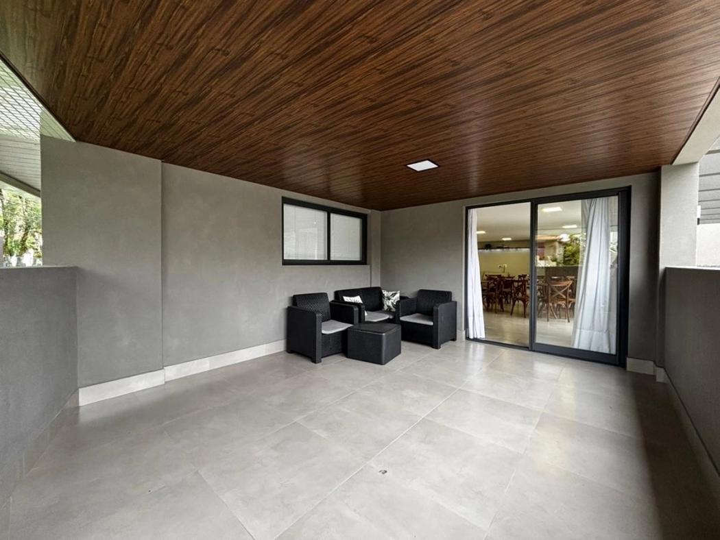 Apartamento à venda em Ahú, Curitiba — Fava Imóveis