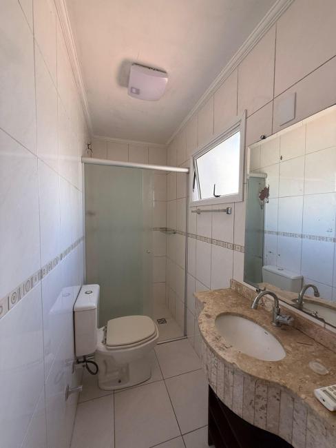 Sobrado à venda com 2 quartos, 73m² - campo comprido,Curitiba 