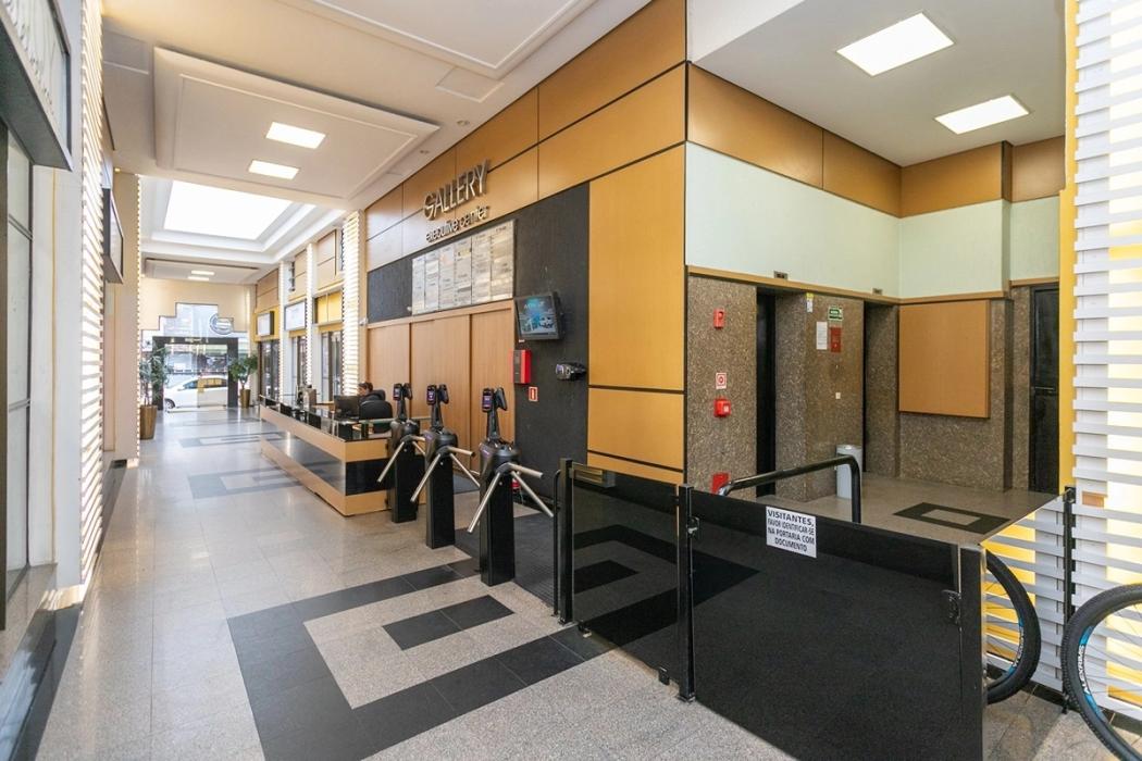 Casa comercial à venda em Centro, Curitiba — Hub Urbana