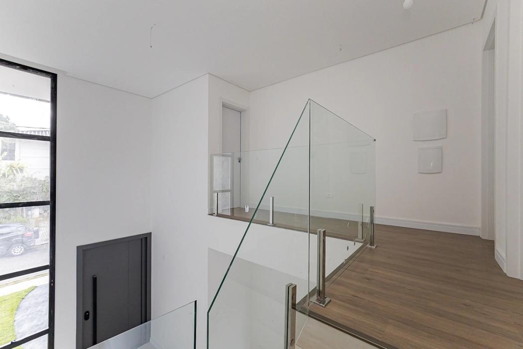 Casa à venda em Santa Cândida, Curitiba — Fava Imóveis