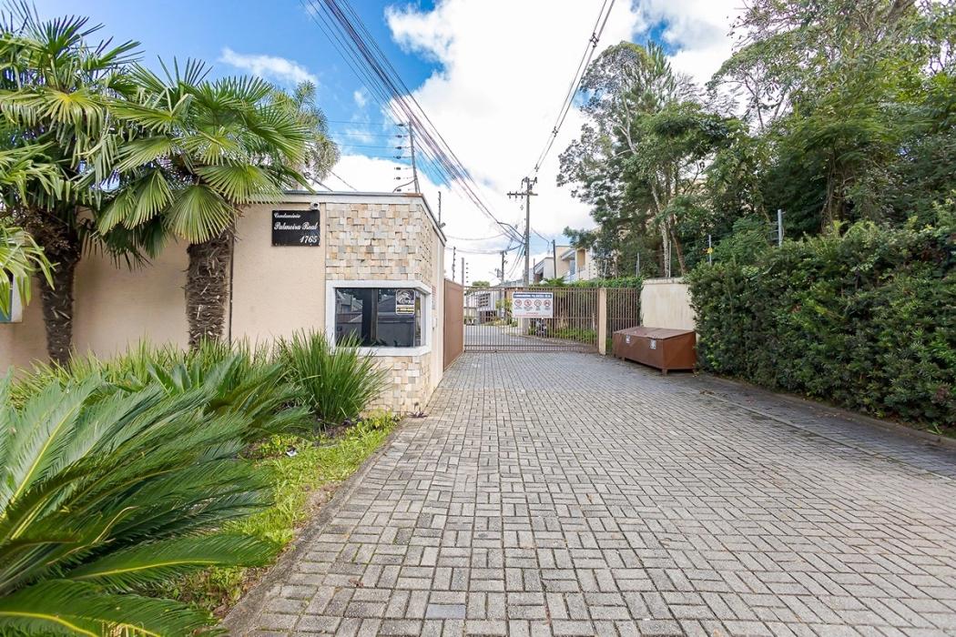 Casa à venda em Santa Cândida, Curitiba — Fava Imóveis