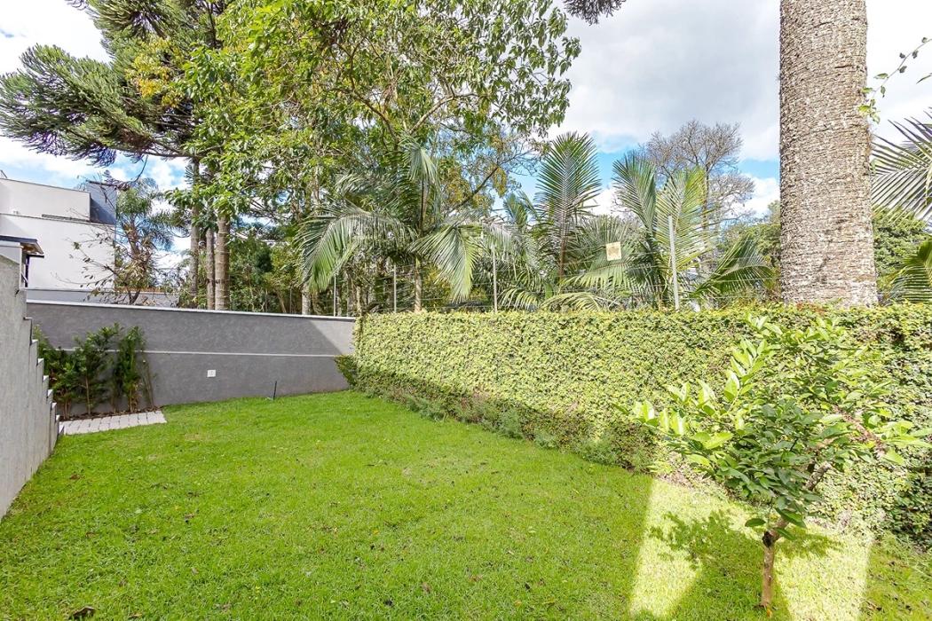 Casa à venda em Santa Cândida, Curitiba — Fava Imóveis
