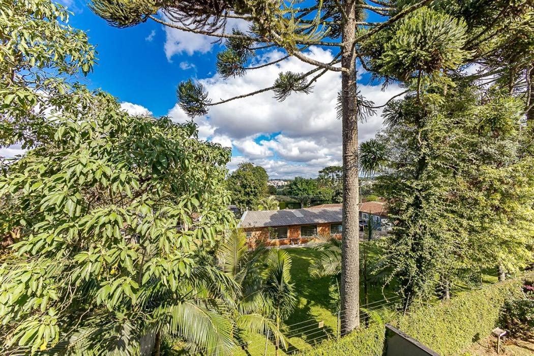 Casa à venda em Santa Cândida, Curitiba — Fava Imóveis