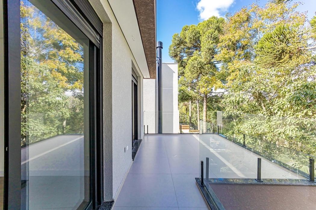 Casa à venda em Santa Cândida, Curitiba — Fava Imóveis
