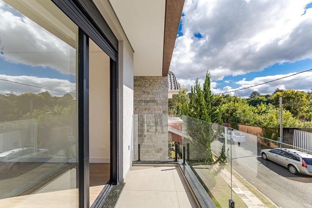 Casa à venda em Santa Cândida, Curitiba — Fava Imóveis