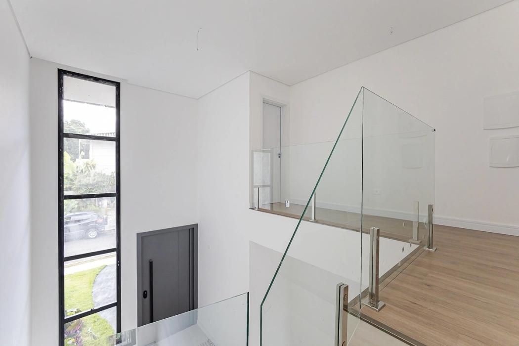 Casa à venda em Santa Cândida, Curitiba — Fava Imóveis