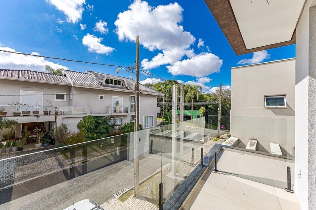 Casa à venda em Santa Cândida, Curitiba — Fava Imóveis