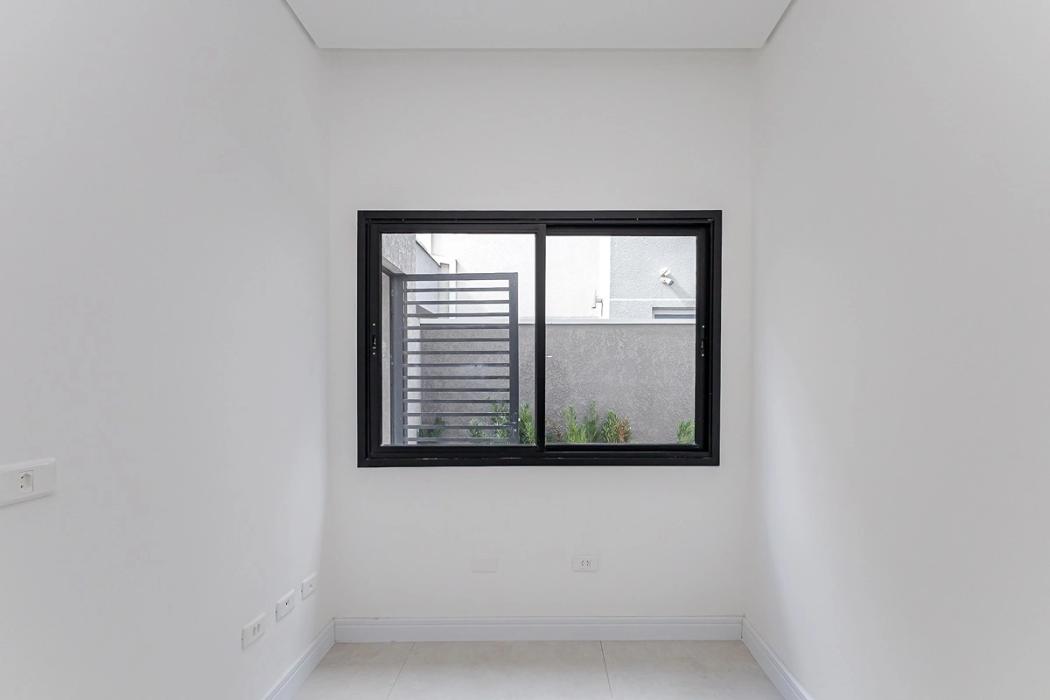 Casa à venda em Santa Cândida, Curitiba — Fava Imóveis