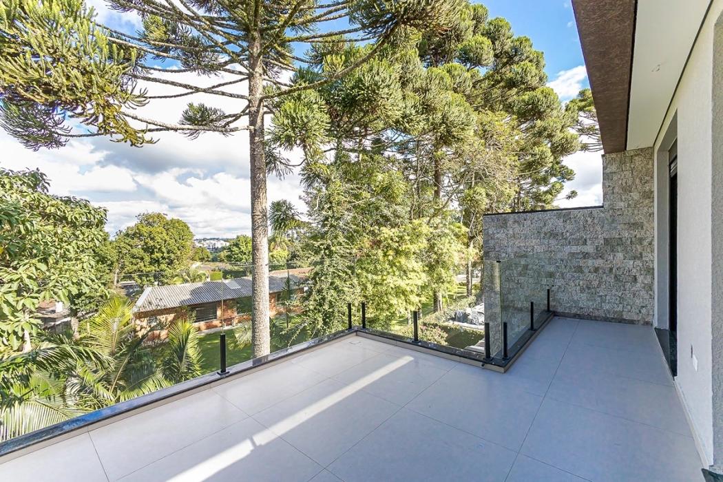Casa à venda em Santa Cândida, Curitiba — Fava Imóveis