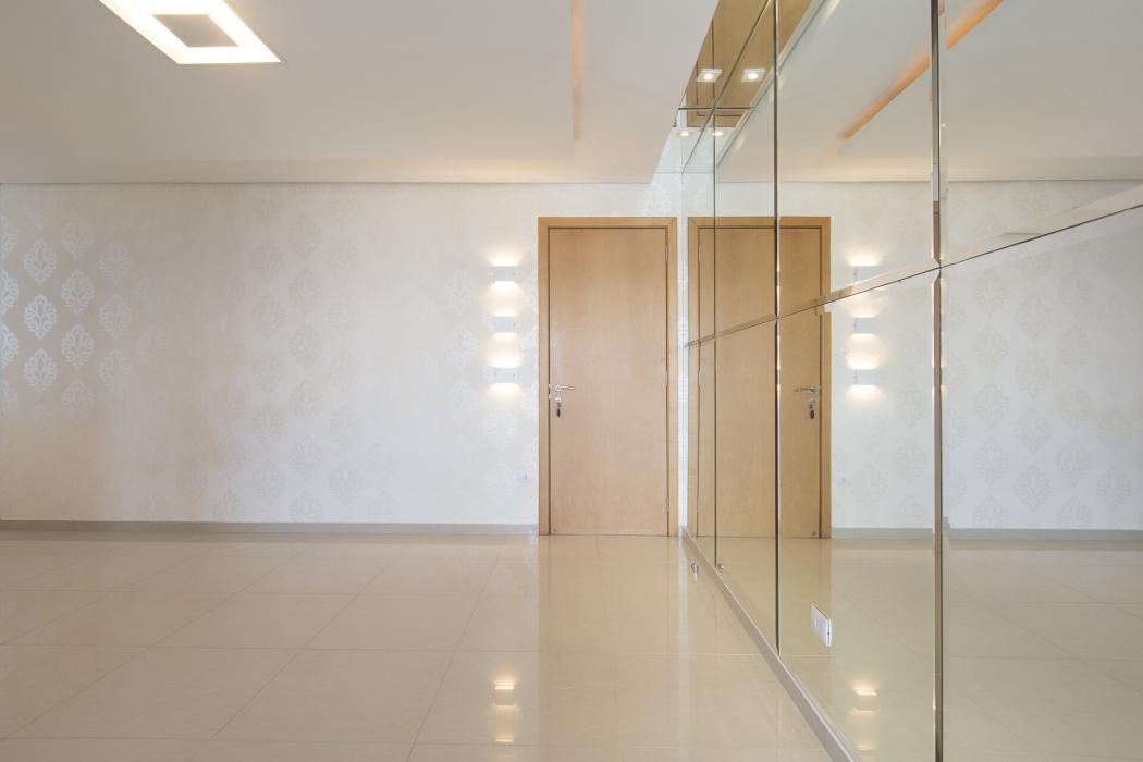  - APARTAMENTO SEMIMOBILIADO 2 VAGAS DE GARAGEM | SEMINÁRIO