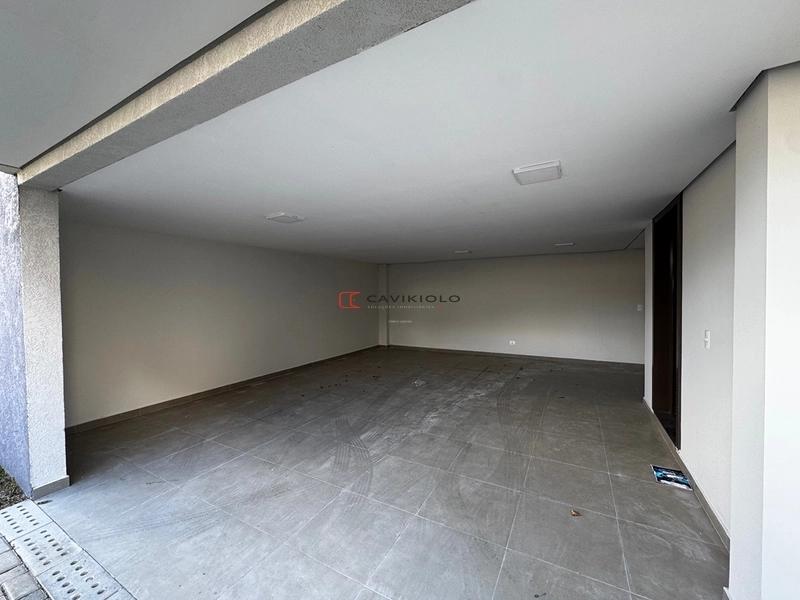  - Sobrado semi-mobiliado 3 quartos (uma suite) a venda no Xaxim