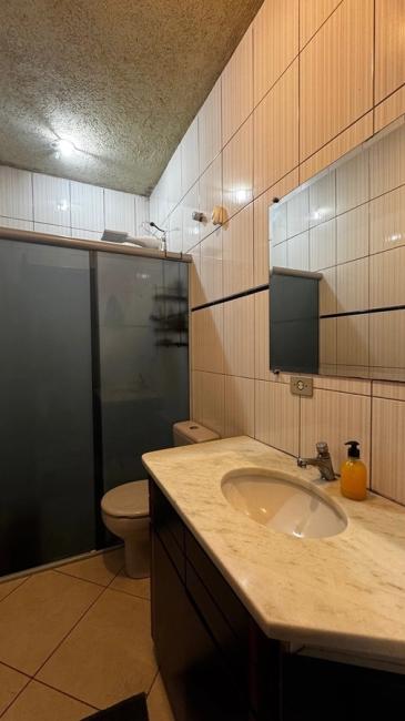 Casa à venda em Capão Raso, Curitiba — Hub Urbana