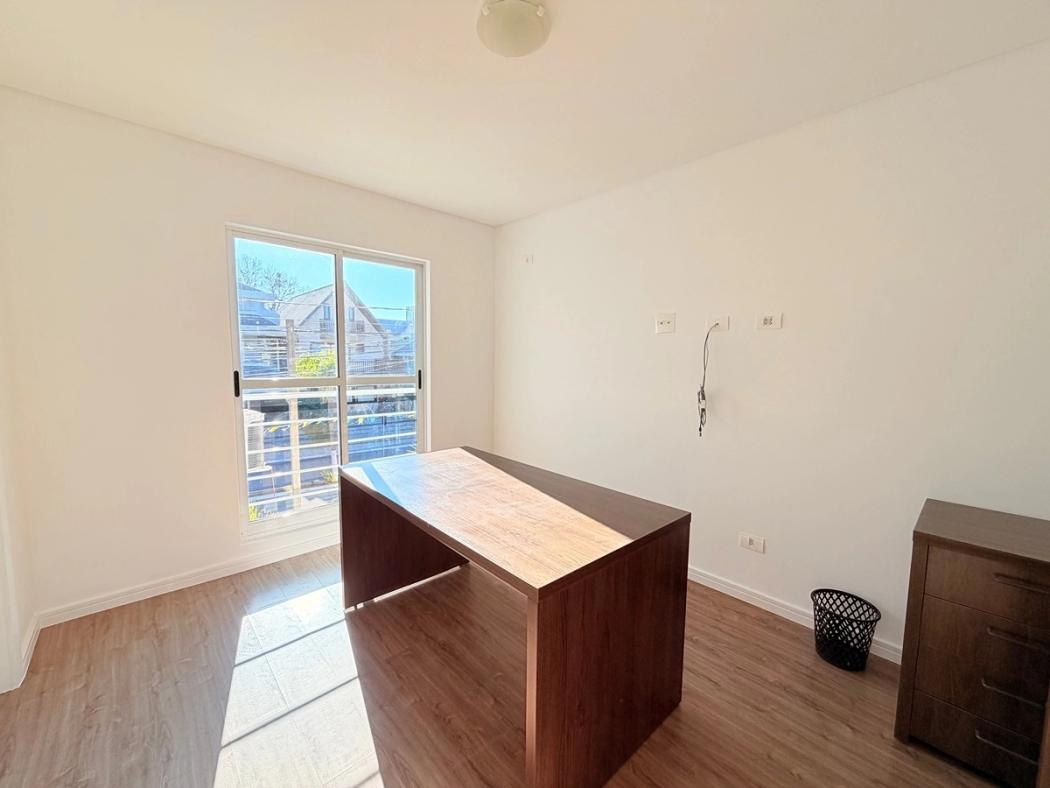 Casa à venda em Umbará, Curitiba — Hub Urbana