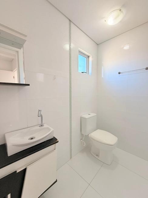 Casa à venda em Umbará, Curitiba — Hub Urbana