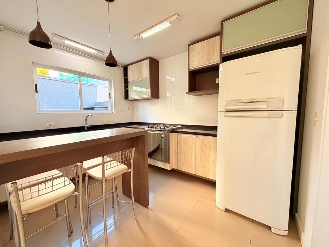 Casa à venda em Umbará, Curitiba — Hub Urbana