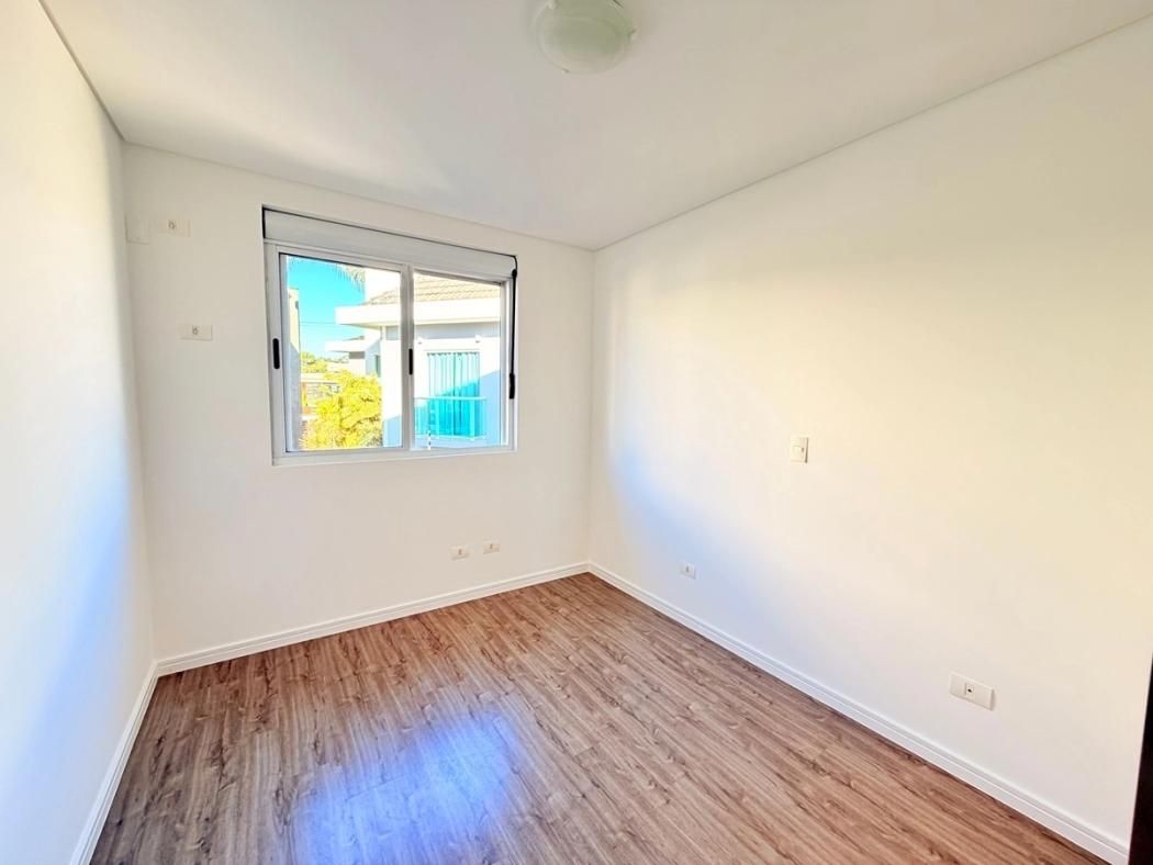 Casa à venda em Umbará, Curitiba — Hub Urbana
