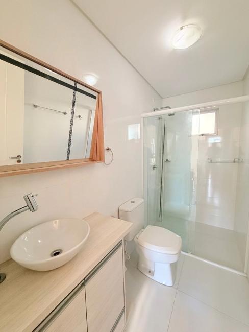 Casa à venda em Umbará, Curitiba — Hub Urbana
