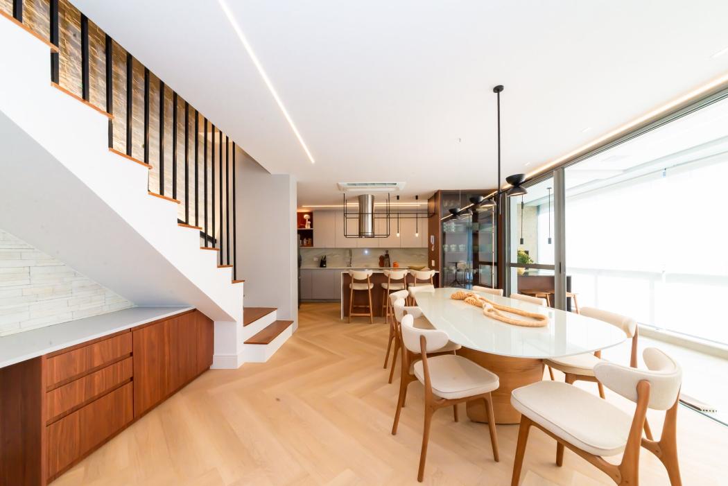 APARTAMENTO com 3 dormitórios à venda com 313.92m² por R$ 3.900.000,00 no bairro Seminário - CURITIBA / PR