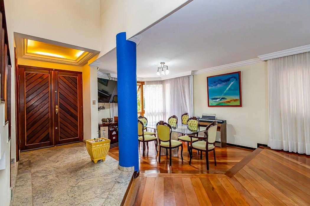 Casa à venda com 3 quartos, 280m² - campo comprido,Curitiba 