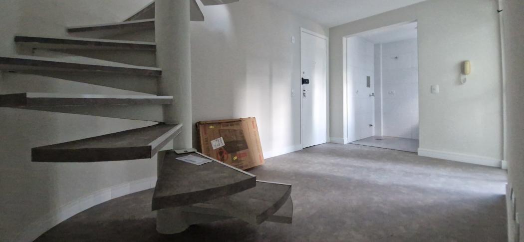  - COBERTURA DUPLEX CHARMOSA NO CABRAL – EDIFÍCIO FORREST RESIDENCE