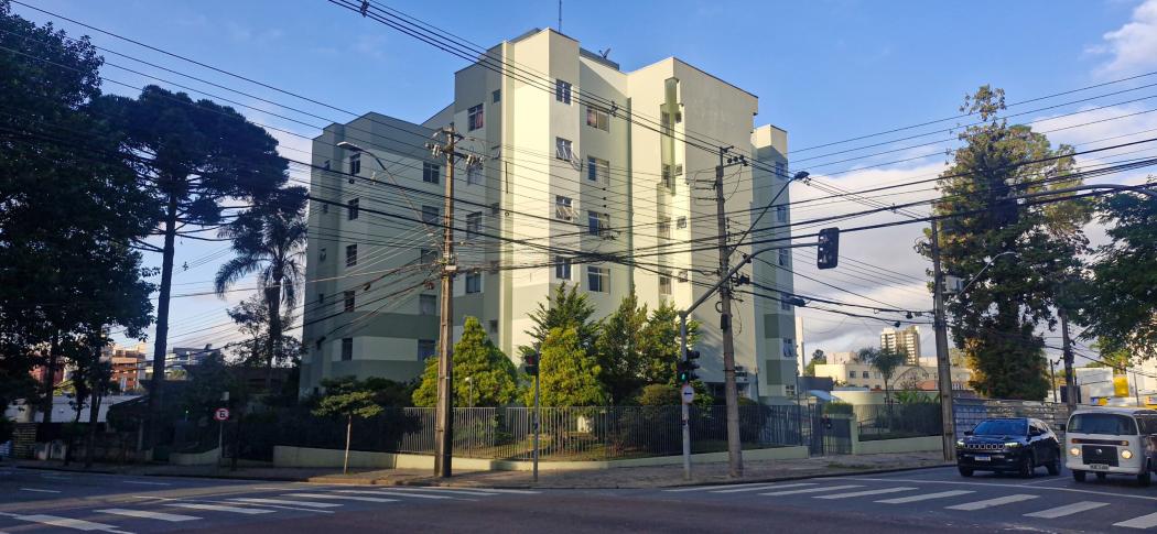 COBERTURA DUPLEX CHARMOSA NO CABRAL – EDIFÍCIO FORREST RESIDENCE - Precisa Imóveis