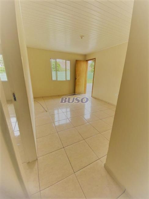 Casa à venda em Sítio Cercado, Curitiba — Hub Urbana