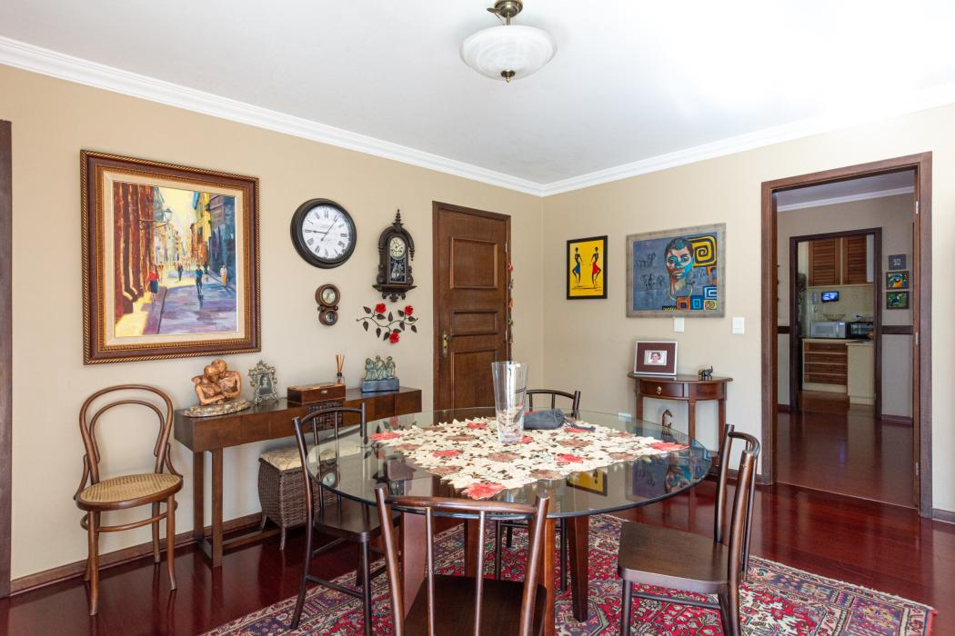  - APARTAMENTO 1 POR ANDAR NO JUVEVÊ