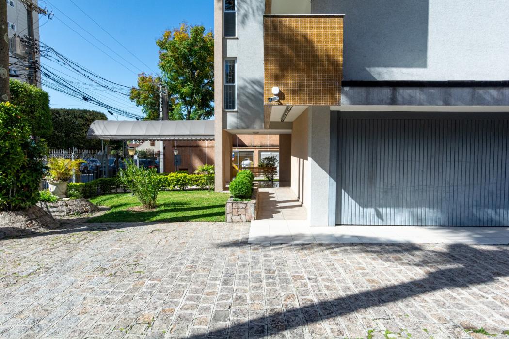  - APARTAMENTO 1 POR ANDAR NO JUVEVÊ