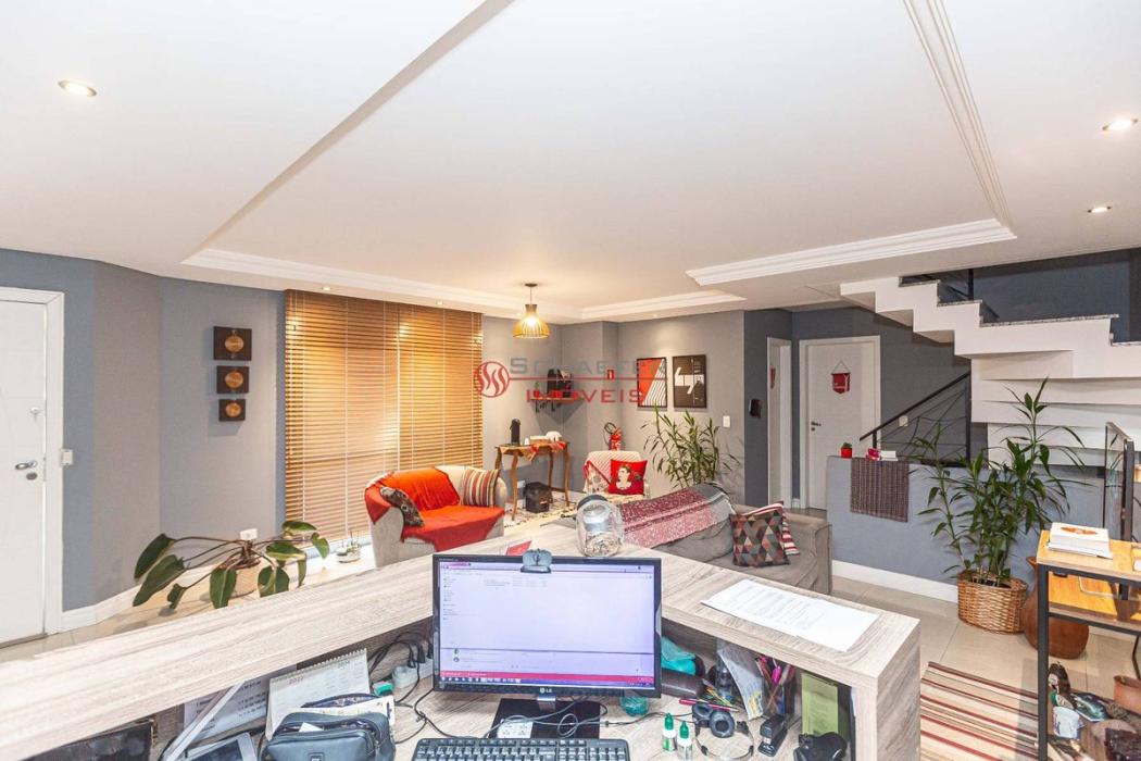  - Excelente Sobrado 03 suites - 05 garagens - Ecoville
