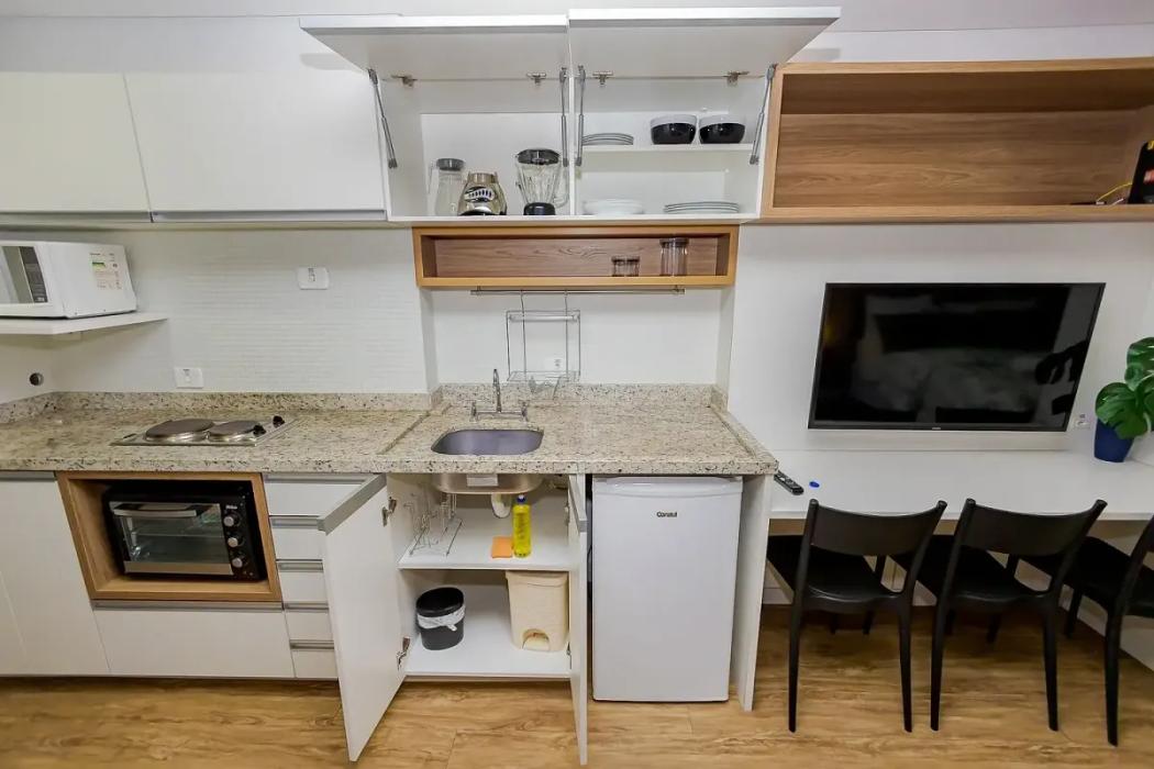 Apartamento para alugar em Centro, Curitiba — Fava Imóveis
