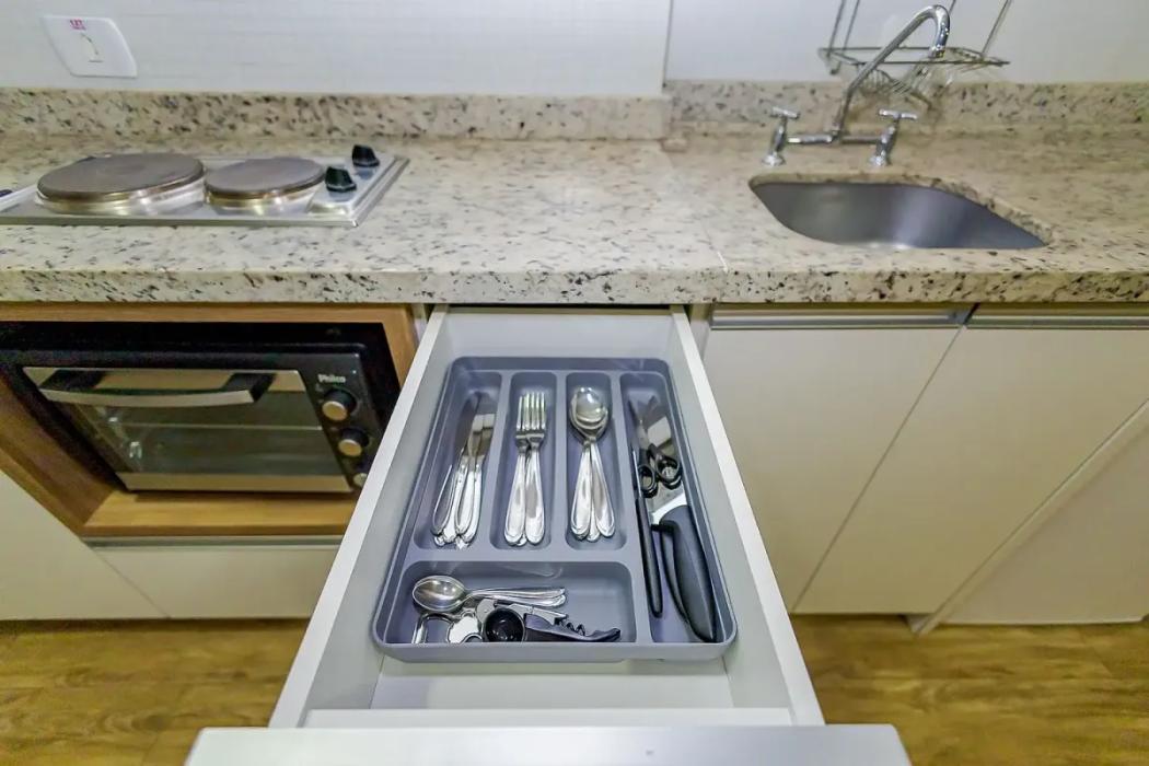 Apartamento para alugar em Centro, Curitiba — Fava Imóveis