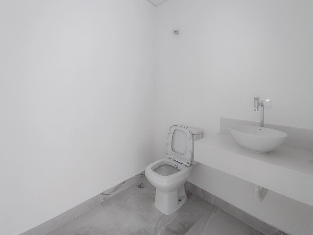 Casa à venda em Tingui, Curitiba — Hub Urbana