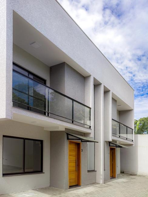 Casa à venda em Tingui, Curitiba — Hub Urbana