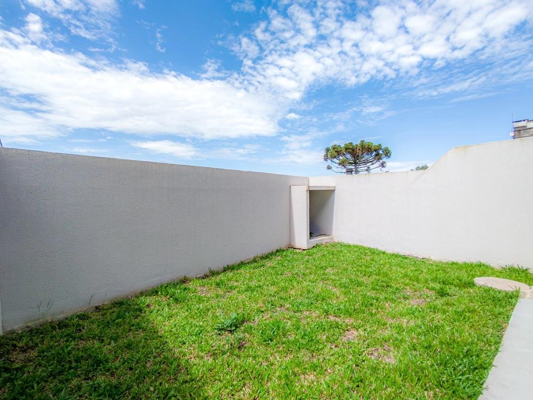 Casa à venda em Tingui, Curitiba — Hub Urbana