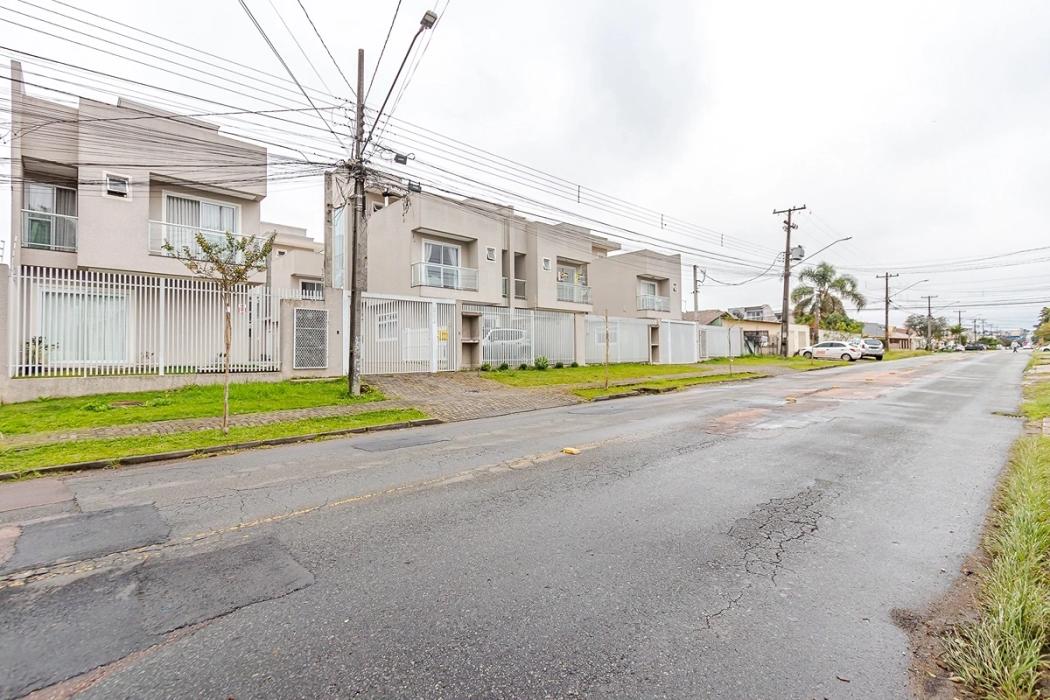 Casa à venda em Bairro Alto, Curitiba — Fava Imóveis