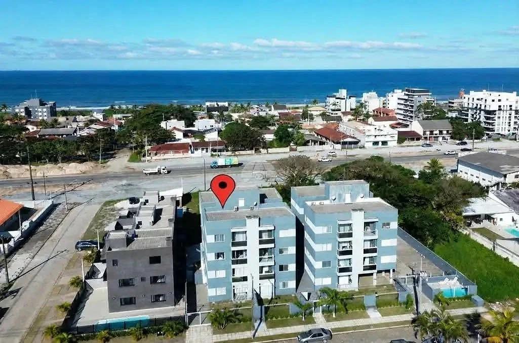 Casa à venda em Balneário Albatroz, Matinhos — Hub Urbana